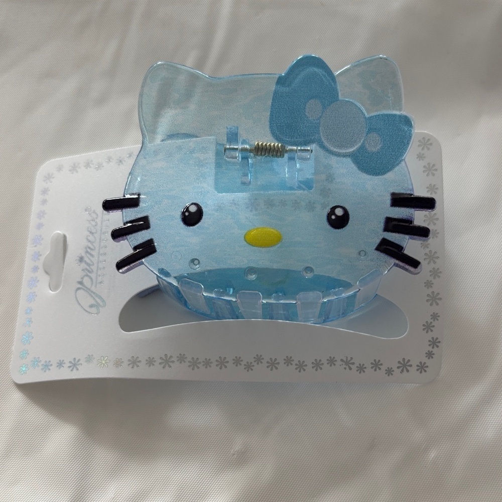 Hello Kitty Blue Hair Clip